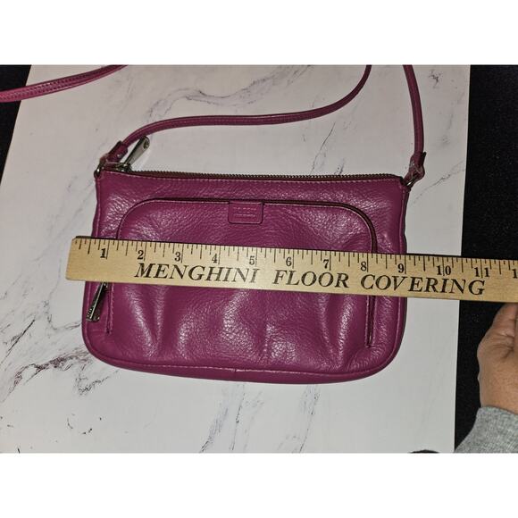 Fossil Fushia Pink Leather Crossbody Handbag 9x5.5 - Picture 8 of 9